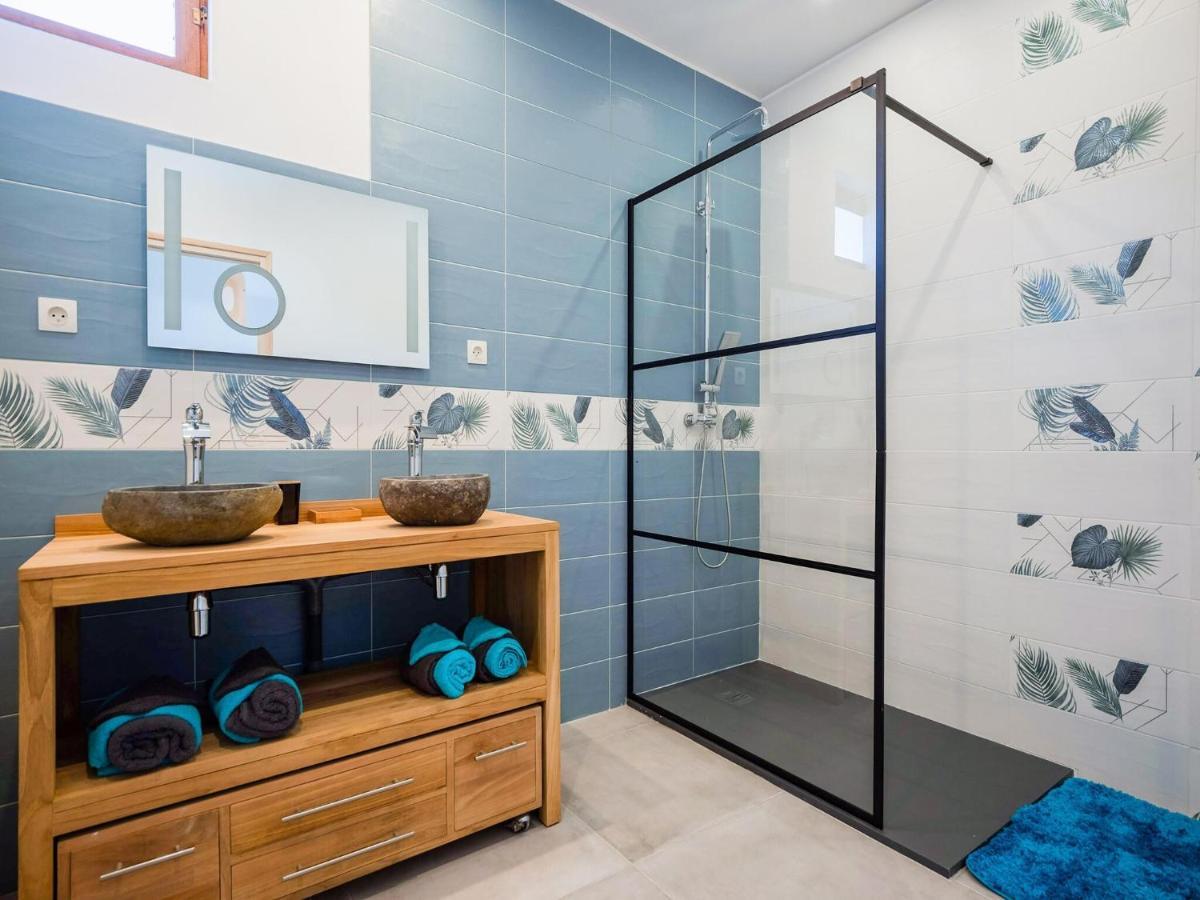 Fully Renovated House Only Few Minutes Walk Away From Ohama Beach 滨海维耶维尔 外观 照片